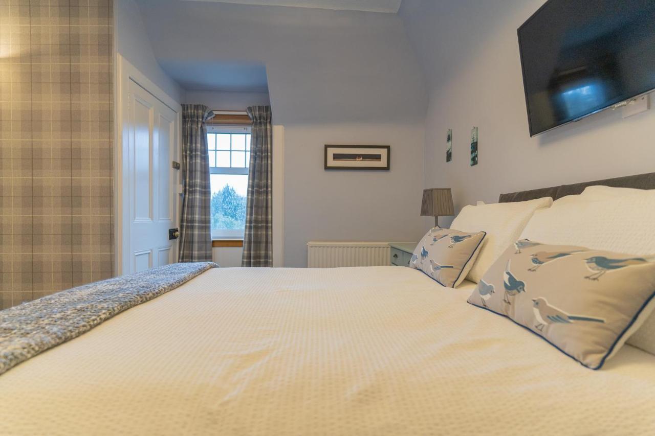 Firtree Bed And Breakfast At Galvelbeg House Крийф Екстериор снимка
