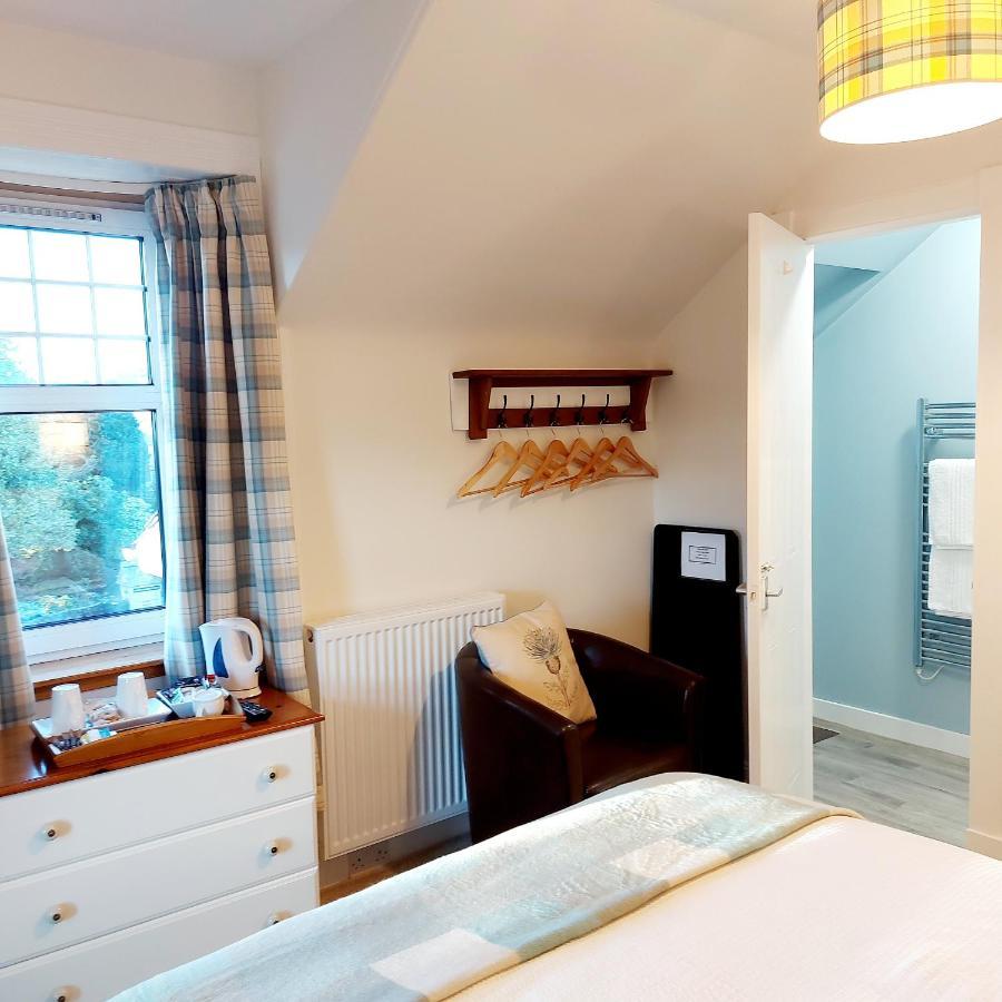 Firtree Bed And Breakfast At Galvelbeg House Крийф Екстериор снимка