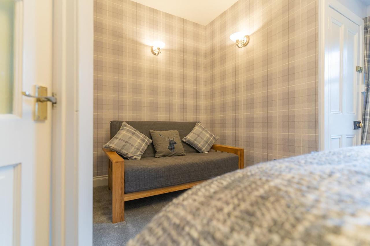 Firtree Bed And Breakfast At Galvelbeg House Крийф Екстериор снимка